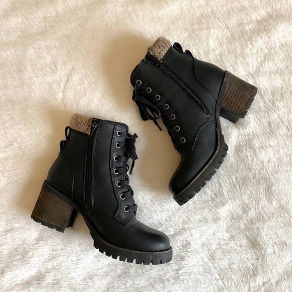 Steve Madden Shoes - Steve Madden Moto Leather Boots